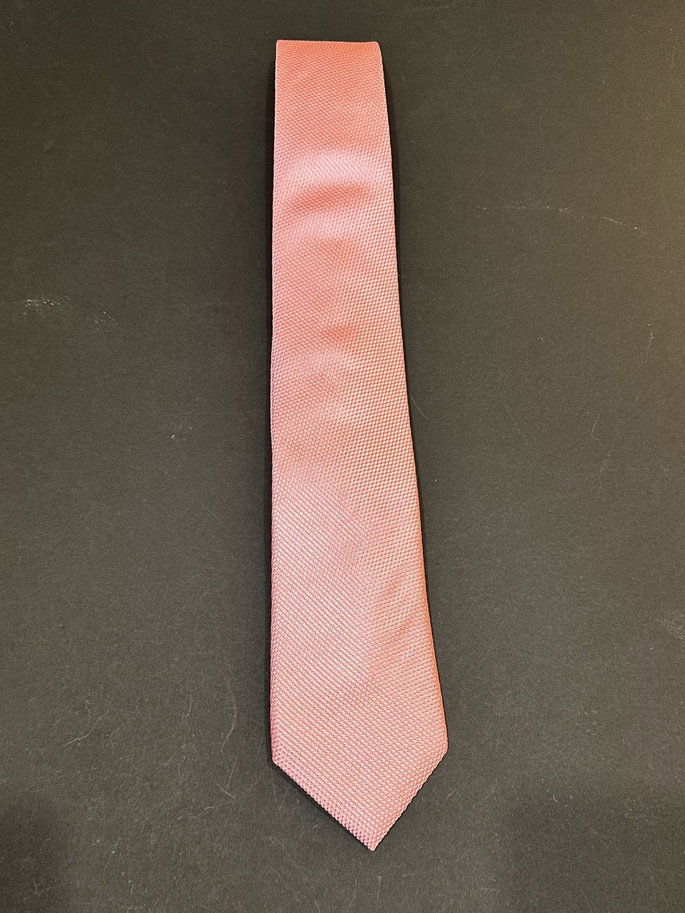 Charles Tyrwhitt Pink 100% Silk Tie Textured Solid Woven Jermyn St Luxury - Picture 2 of 6